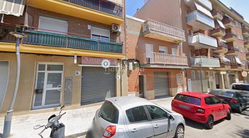 Foto e69047f6-13cd-485e-b8c2-e0f70d3aa58e. Piso en vuit 37 se vende piso okupado en calle vuit 37 . en Tarragona