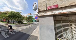 Piso en S tomas 10. Se vende piso okupa en calle santo tomás 10 de reus tarragona.