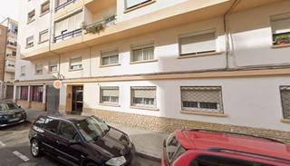 Flat in Alcalde segimon 2. Se vende piso okupa en calle alcalde segimon 2 de reus tarragona