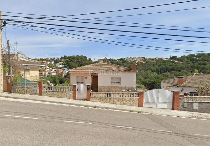 Foto cb3ccbec-a9a5-4efe-9f95-d6004e1c3f1e. Casa in avenida castellnou de 32 in Castellnou-Can Mir-Can Solà Rubí