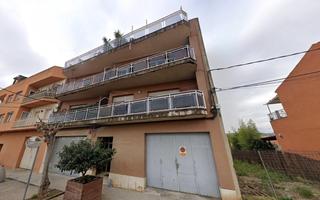 Pis a Barcelona 9. Se vende piso cesin de remate en calle caada barcelona 9 de sa