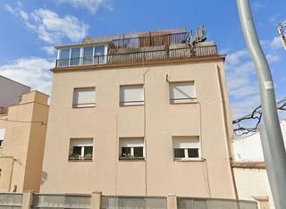 Etagenwohnung in Passerell 69. Se vende piso en cesión de remate en calle passerell 69 de barce