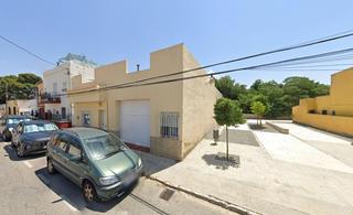 Casa a Teide 16. Se vende casa alquilada en calle teide 16 de reus tarragona.