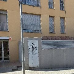 Appartamento in Carles cardo 31. Se vende piso okupado en calle carles cardo 31 de valls tarragon