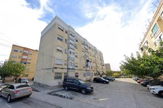 Pis  Mas les garses 2. Se vende piso okupado en calle mas de les garses 2 tarragona tar
