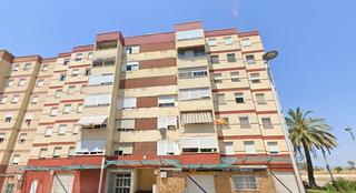 Pis a Carrer riu llobregat 18. Se vende piso okupado en calle riu llobregat 18 de tarragona tar