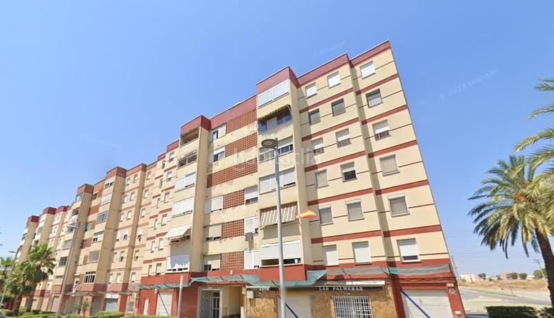 Foto 31cc1426-8740-4105-a54c-c6cbacd0c3a8. Appartamento in carrer riu llobregat 18 in Campclar Tarragona