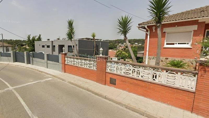 Foto 235c5ea1-9856-4db4-b8ce-365e3a873c45. Casa a carrer juli garreta 42 a Lliçà d´Amunt