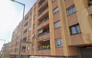 Appartement  Frares 135. Se vende piso okupado en calle rierany dels frares 135 b 4 1 cal