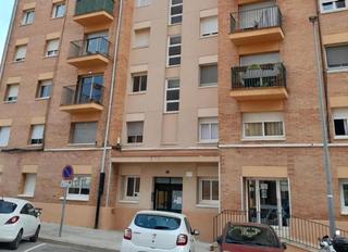 Apartamento  Ceps, dels 3. Se vende piso okupado en calle cl ceps, dels,3 pl3 pt1 terrassa