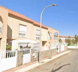 Residential Plot in Vilanova geltru(r) 3. Se vende casa okupada en  c vilanova i la geltru nº 3 bj roqueta