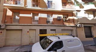 Pis  Carlota pasaron 43. Se vende piso alquilado en calle carlota pasarón 43 de alicante