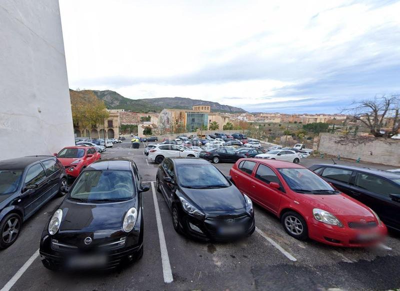 Foto c14aa8a8-8ba9-4bf2-975a-06d9a75048ae. Terreny residencial a sant blai 25 a Centre-Zona Alta Alcoi