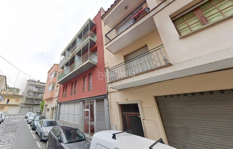 Foto fb264939-f964-4d58-9d5b-8cccad68cacc. Dúplex a carrer vicenc bou 3 a Eixample-Horta Capallera Figueres