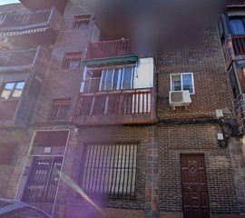 Pis a Calle  villaveza 4. Se vende piso cesión de remate en c  villaveza en madrid