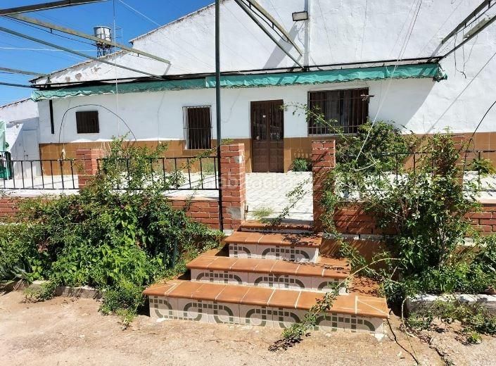 Foto a13d05e3-52b7-4092-aad8-08e45bbc2a9a. Casa in diseminados 753 y 754 in Montoro