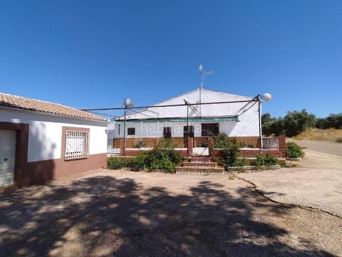 Foto ddf27663-a336-4e95-a1e1-2bf2288059ac. Casa in diseminados 753 y 754 in Montoro