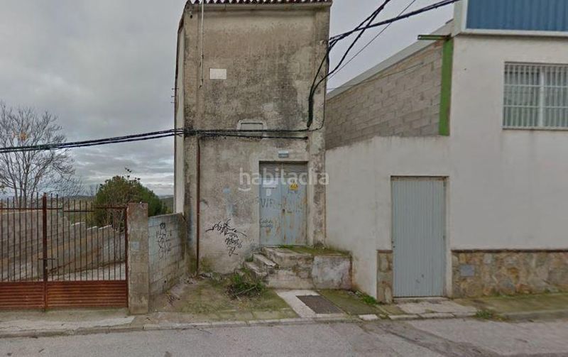 Foto 6a4b1b64-8612-47be-a6f5-80a666ded8d1. Local comercial a avenida jaen a Torredonjimeno