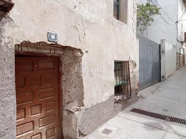 Foto eb84a84a-ca03-4d7e-8408-0423aea85f8f. Casa a calle zacatin 6 a Illana