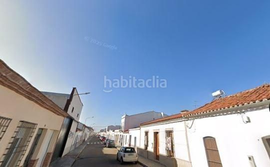 Foto 5404d399-97e0-44f1-a1a6-784cdb29be24. Pis a calle derecha a Puebla de la Calzada