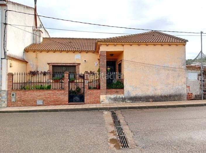 Foto 054be0b9-f810-48eb-a3dd-e5ce2418b66e. Casa a calle huelva 17 a Santa Elena