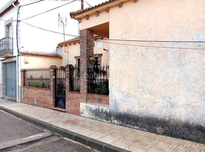 Foto c0eaedeb-e01b-4c78-96fa-946f02b0e31e. Casa a calle huelva 17 a Santa Elena