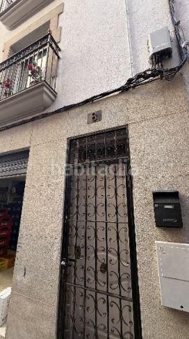 Foto a6e638d8-1f14-4380-bf50-f6fd2b45ad03. Pis a carrer llimones 8 a Centre Lloret de Mar