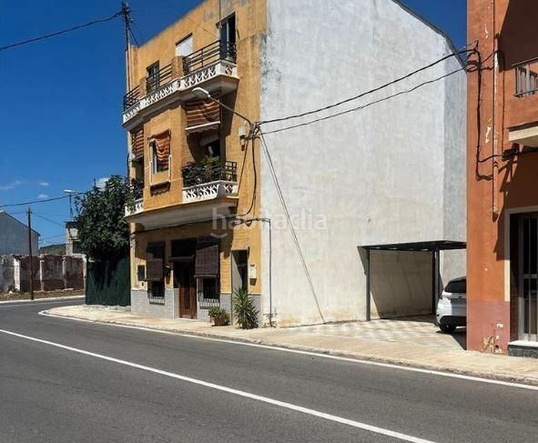 Foto d7ba6eaa-3b90-49fd-95aa-44f5c2e106f0. Pis a plaza sant antoni 7 a Gavarda
