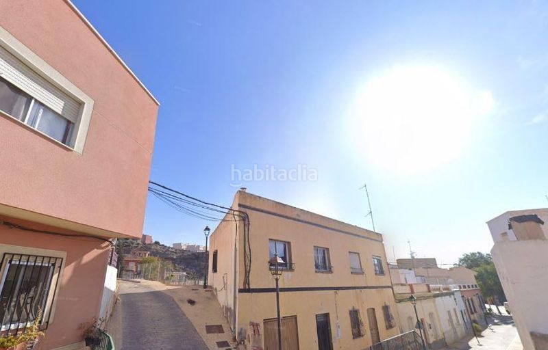 Foto e7903c2e-fdb3-4fc6-b5e9-f8a9630d847d. Casa a calle fuente la 10 a Rioja