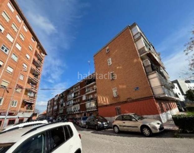 Foto 511e8233-2e3b-44df-966f-36e6ce3a75b8. Pis a calle estacion 9 a Centro Fuenlabrada