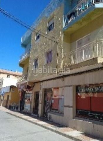 Foto 90124d32-072e-42f6-af54-0151ee13fb6a. Pis a calle escalinata a La Chanca - Pescadería Almería