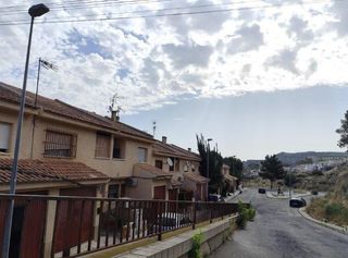 Casa adossada a Calle Castellar 1
