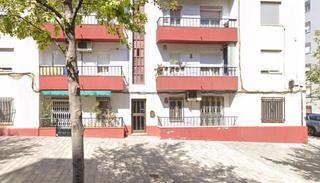 Appartement à Ciutat cooperativa 10. Se vende piso okupado en sant boi de llobregat barcelona