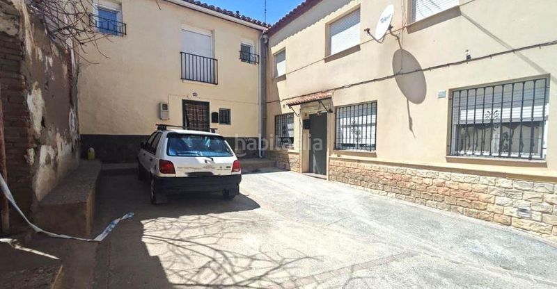 Foto 3bea0e30-69e8-42ab-86de-30df2ac14334. Casa adossada a calle larga a Guadix
