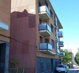 Flat in Can sabat. Se vende piso okupa en c can sabat  de gelida