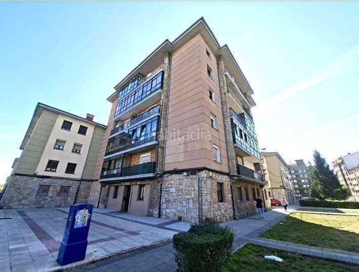 Foto b466a412-f91b-4a1e-8e65-0cece4b0368c. Pis a calle rio sella 32 a Ventanielles Oviedo