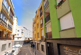 Flat in Carrer pirineus 102. Se vende piso okupado en pirineus 102 de santa coloma de gramene