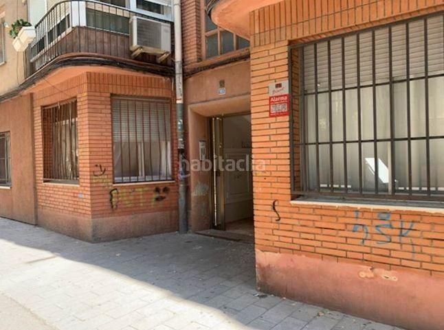 Foto 1582f6ac-cd31-494b-9451-a15215facb15. Pis a carrer Campoamor de 101 a Campoamor Sabadell