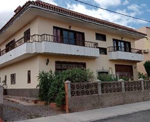 Piso en Calle Cruce 1