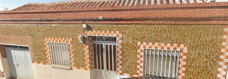 Foto 4dbb20b5-f3f2-449a-80b7-d333725de0d3. Pis a calle albacete 75 a Centro Puertollano