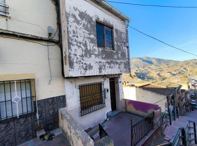 Foto 8844fc6c-f27d-429a-bcdb-0e5041ebaffe. Casa a calle cabezo cruz 61 a Abarán