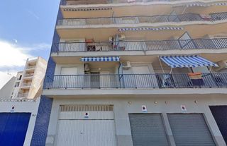 Appartement à Avenida av mediterraneo 68. Se vende piso cesión de remate en c av mediterraneo en nules cas