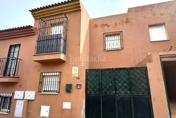 Foto 90e8e53d-bcda-41eb-b2ef-436aba18fb2e. Maison jumelée dans calle alcala dans Pescadores - Saladillo Algeciras