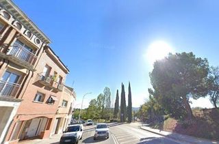 Pis a Carrer cl costa brava,37 esc a pl 0 pt 01 roca del vallè 35. Se vende piso okupa en calle costa brava, 37 de la roca del vall