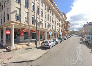 Appartement à Calle poeta paco molla 5. Se vende inmueble alquilado en petrer