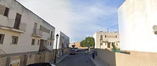 Flat in Avenida huelva 15. Se vende piso okupa en c huelva 15 de palma del condado la