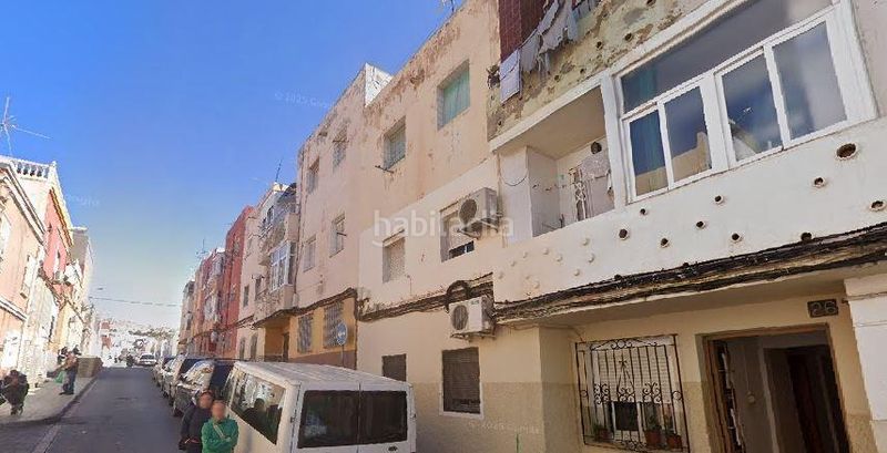 Foto 72cbc9b5-7d66-4efb-b82f-d7e5c246392d. Pis a calle remo 30 a La Chanca - Pescadería Almería