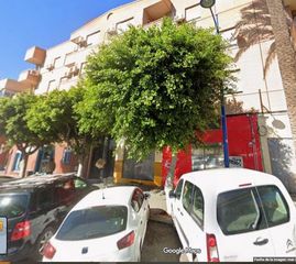 Pis a Avenida av mar 37. Se vende inmueble alquilado en almería