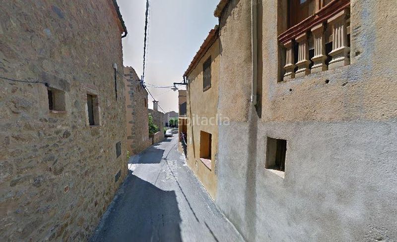 Foto 17dfd8d0-cb60-4852-b27d-c0d7244d5afd. Casa a carrer figueres 11 a Cantallops