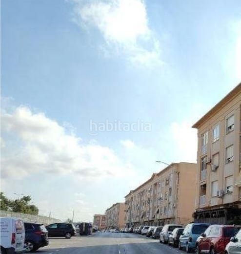 Foto b05f2bb8-2458-4188-955f-bc8b208564f7. Piso en picos de europa-san anton 2 se vende inmueble alquilado en Cartagena